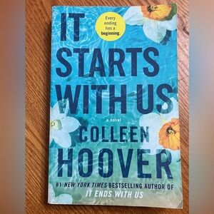 Colleen Hoover ‘It Starts With Us’ paperback book GUC